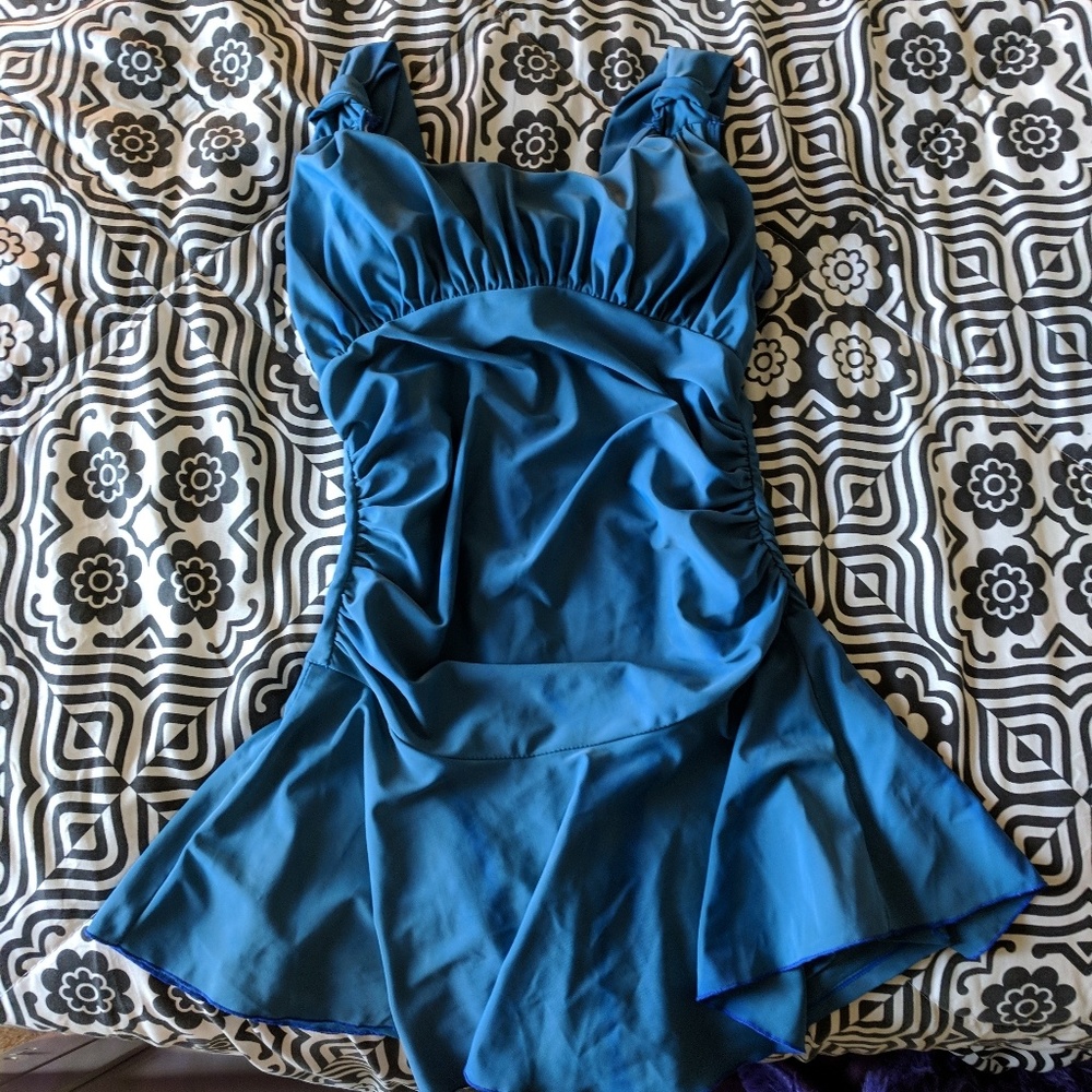 One piece swimdress